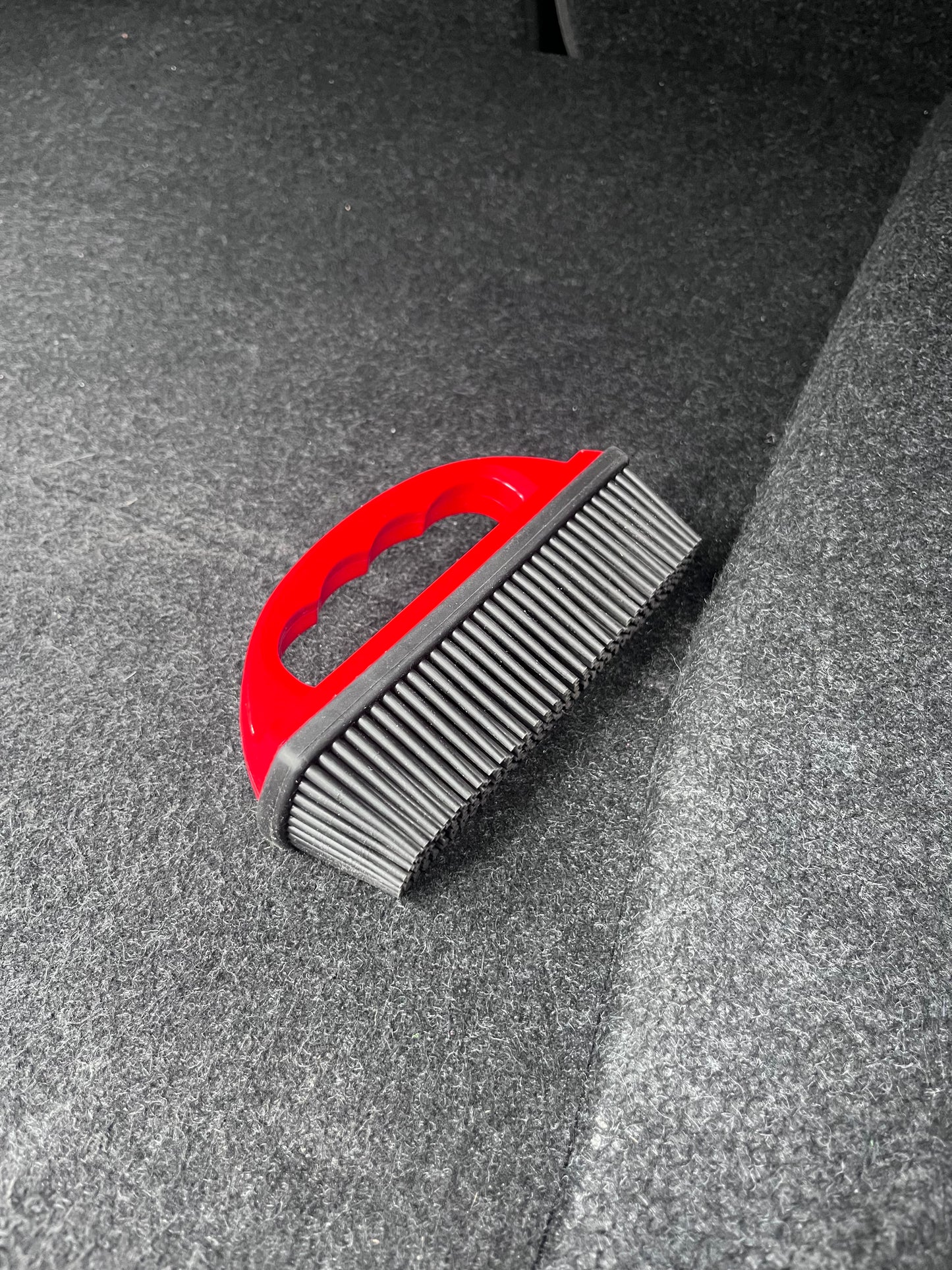 Brosse Anti-Poils Textile Voiture – Caoutchouc Haute Performance | VibeAuto