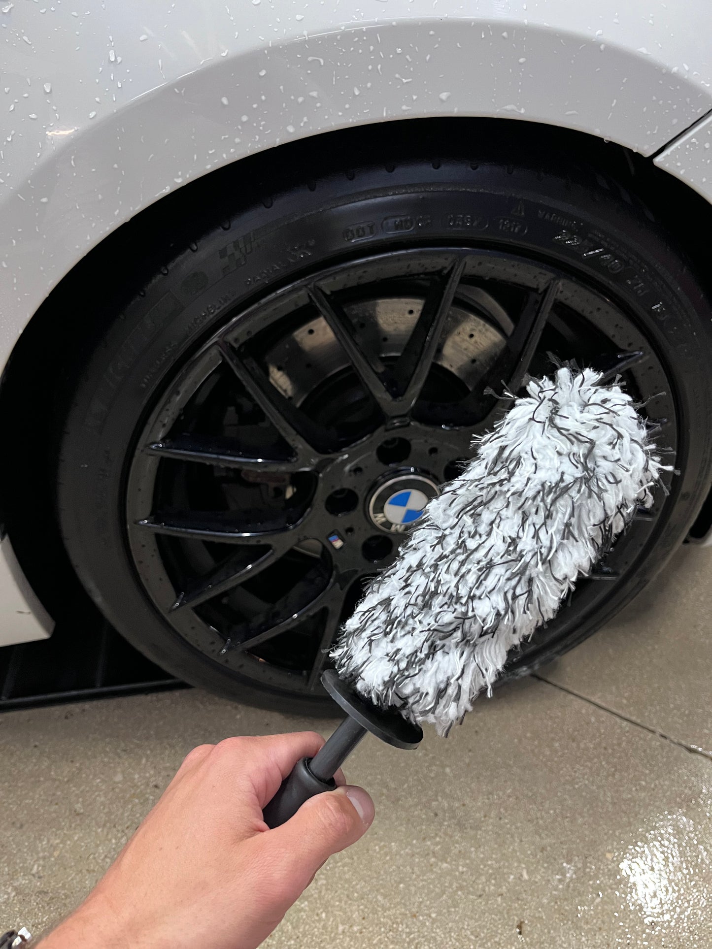 Brosse de Lavage Jantes Voiture – Qualité Pro, Ne Raye Pas | VibeAuto