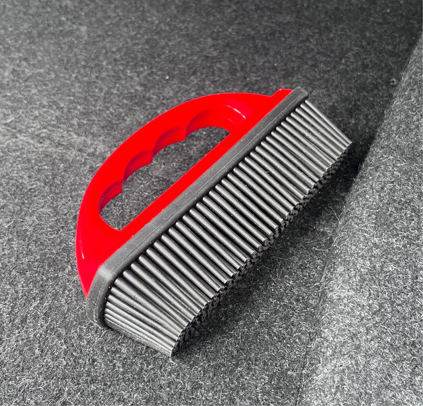 Brosse Anti-Poils Textile Voiture – Caoutchouc Haute Performance | VibeAuto