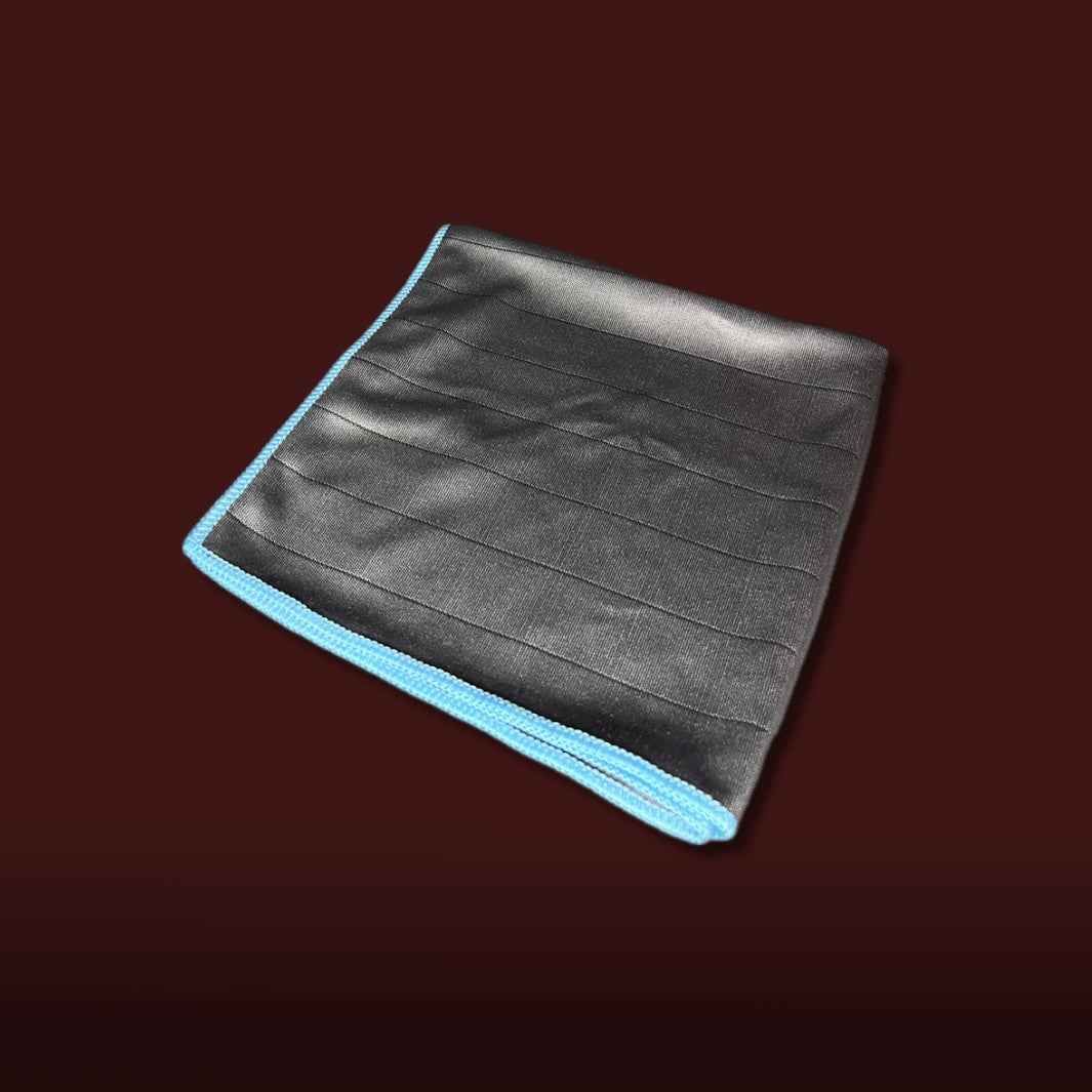 Chiffon Microfibre Carbone 40x40 cm – Nettoyage Vitres Sans Trace | VibeAuto