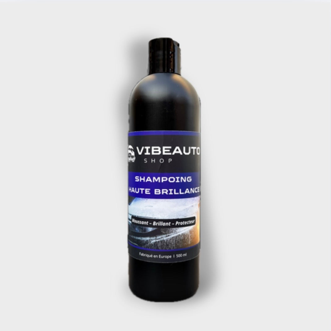 Shampooing Voiture Moussant – Nettoyage Facile à la Main – 500 ml