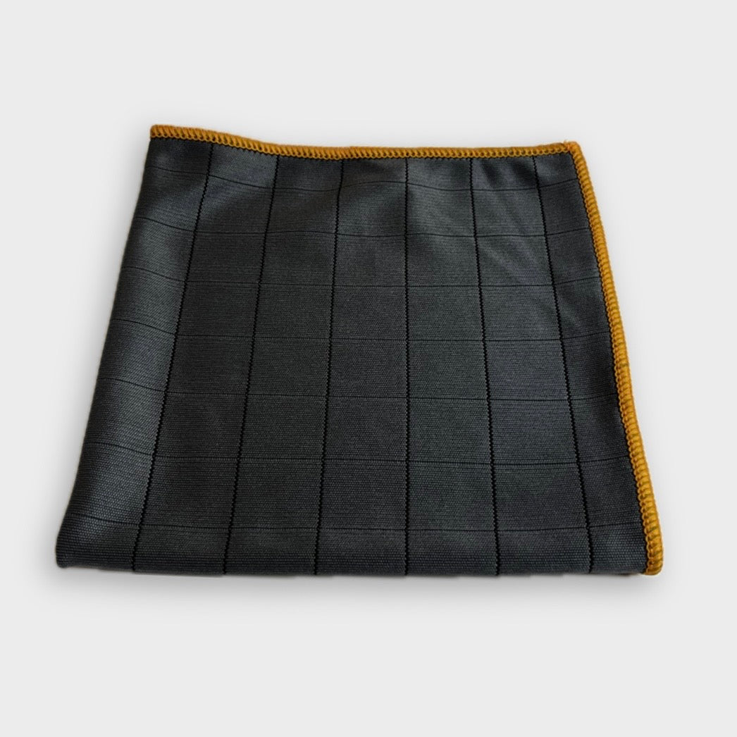 Microfibre Carbone 40x40 cm – Nettoyage Vitres Sans Trace | VibeAuto